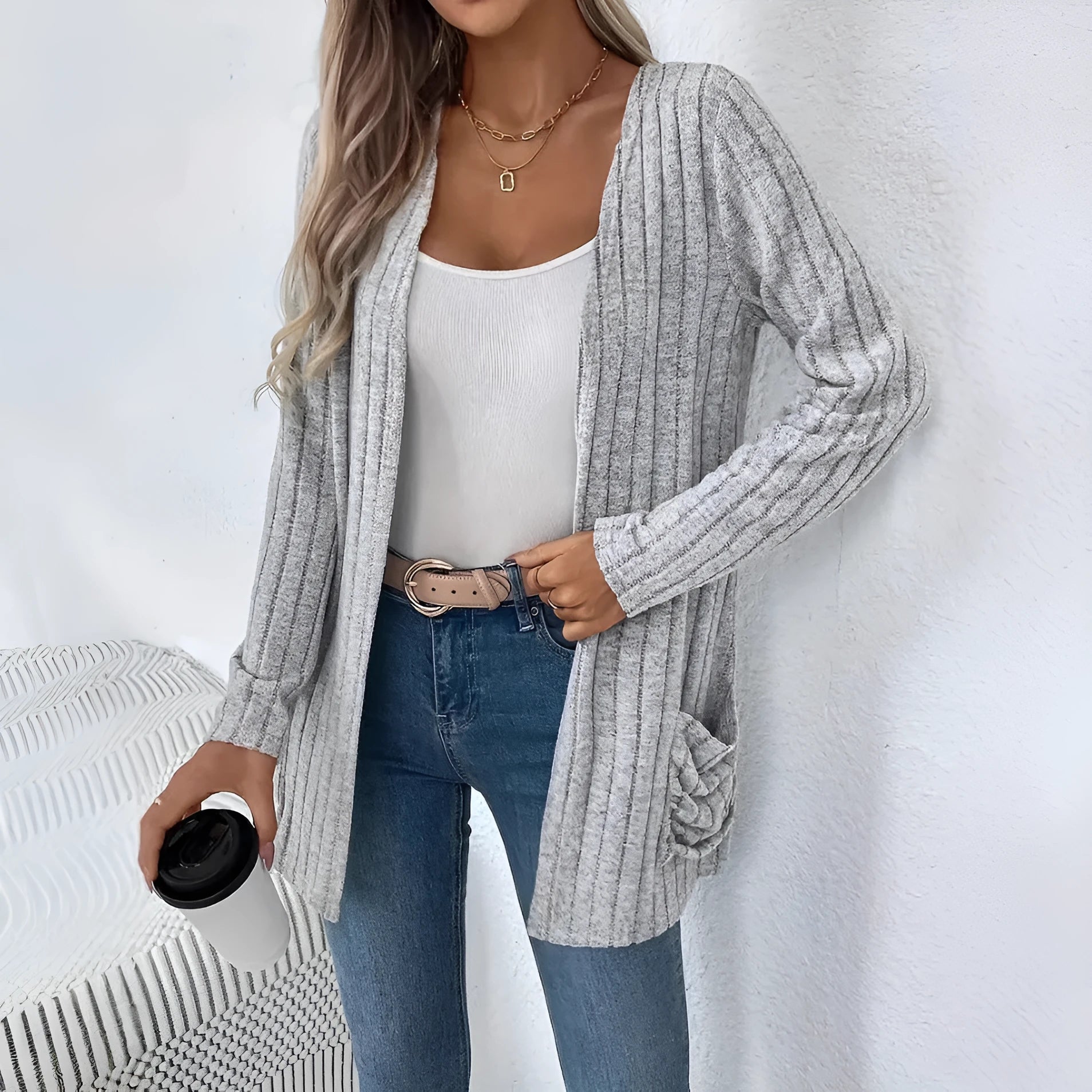 Plus size loose fit cardigan with long sleeves and pockets in black or granny grey colour