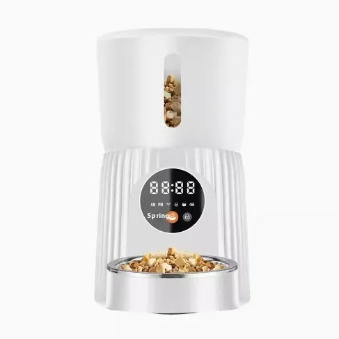 Black intelligent pet feeder with automatic timing and quantitative remote control for cats and dogs