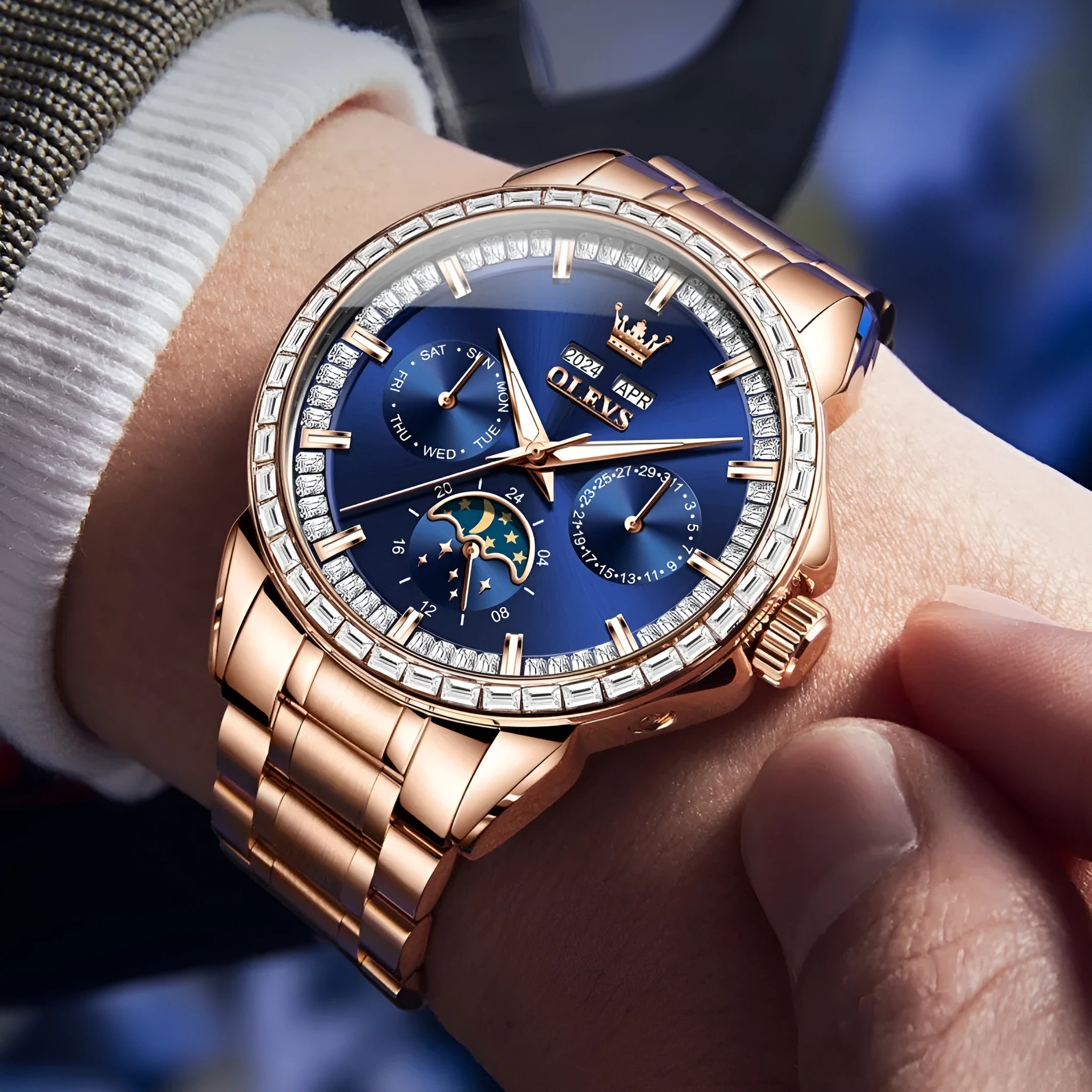 Men's stainless steel automatic mechanical watch with diamond hour markers and transparent case back