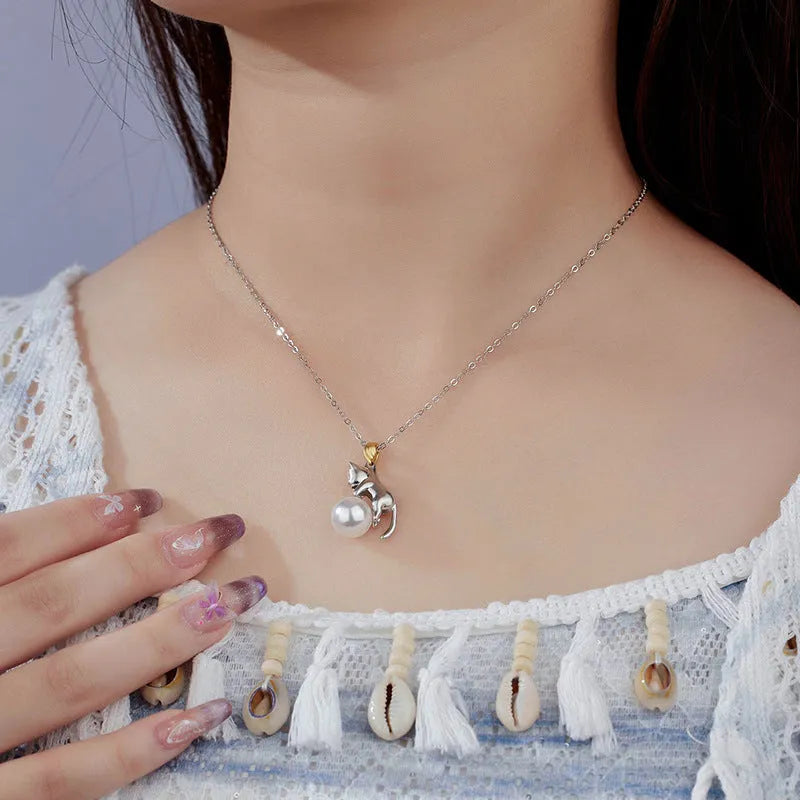 925 sterling silver clavicle chain with electroplated cat pendant in D3247 colour