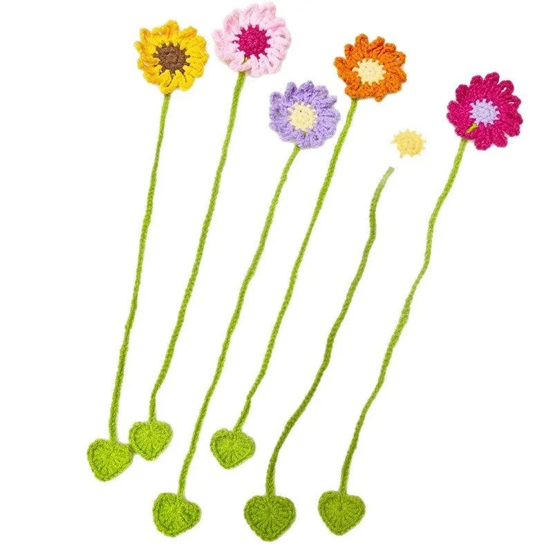 Hand-crocheted milk cotton bookmark with flexible wire and little daisy design in yellow pink purple orange white or rose red