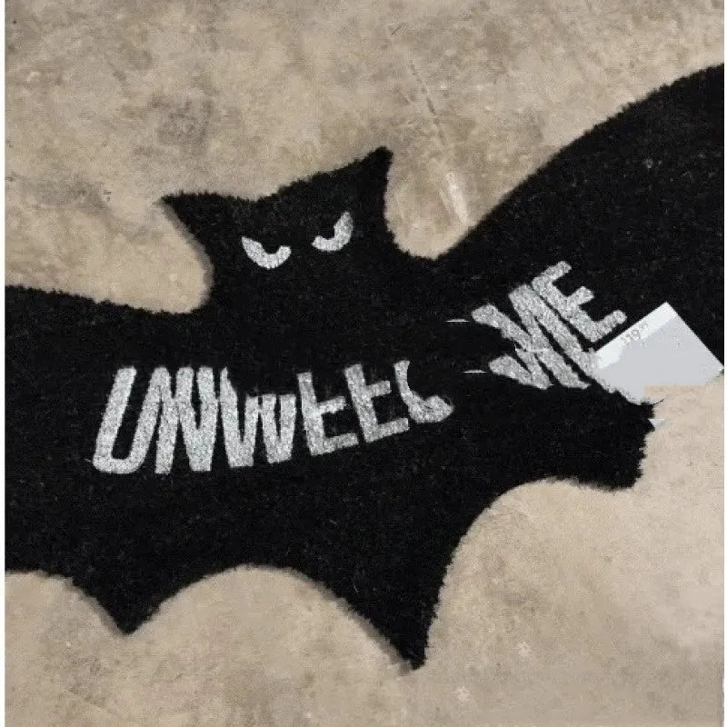 Bat-shaped coconut palm mat in plastic, 40x80cm, decorative bat mat for doorway or entryway