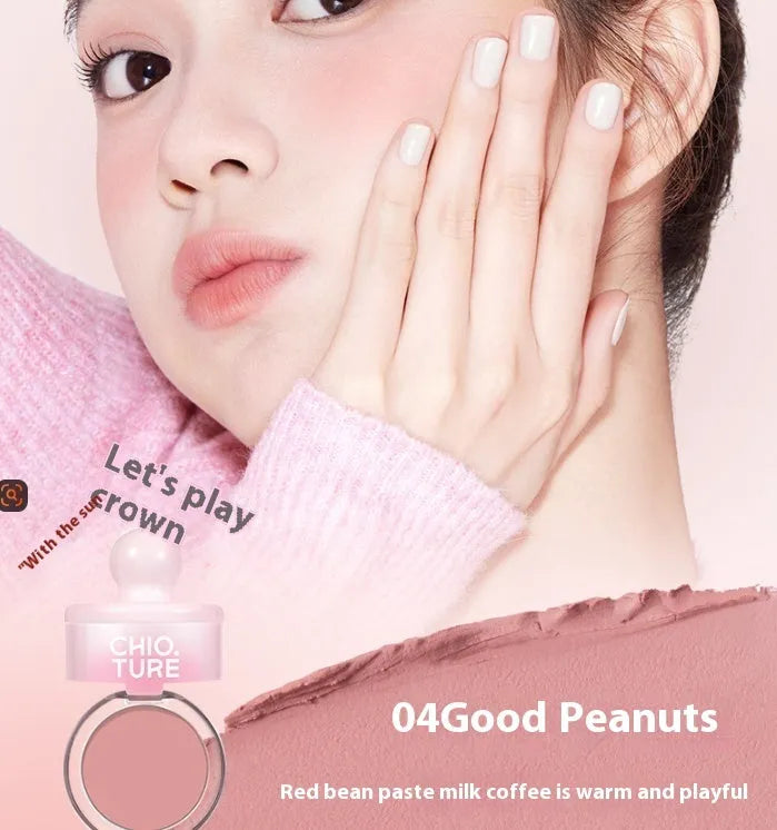 Blush mud can powder blusher with shimmer effect in four nude monochrome shades