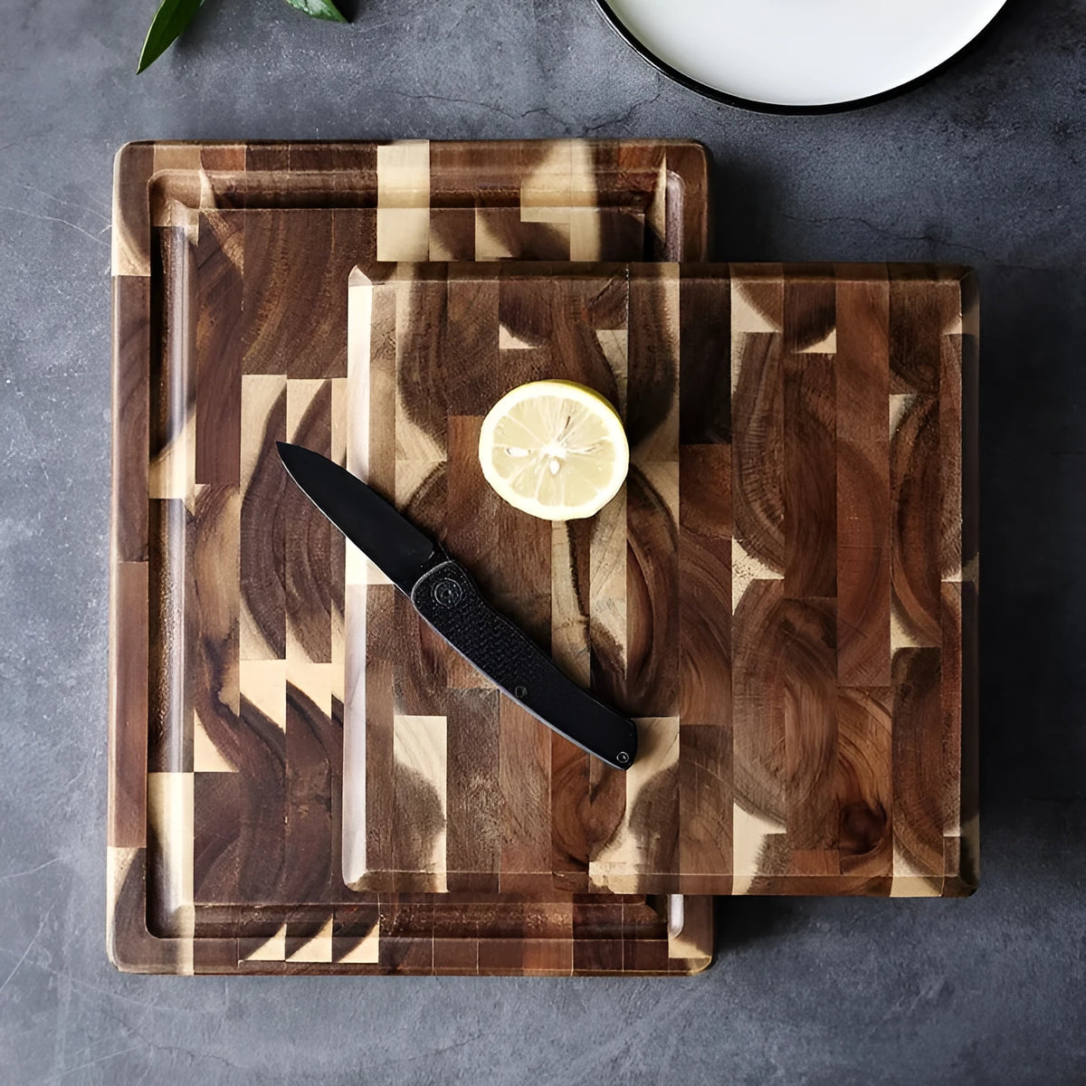 Brown acacia solid wood cutting board with 3cm thickness for kitchen food preparation