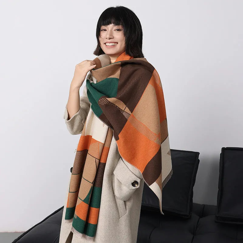 Beige imitation cashmere scarf draped to show its 185cm length and 65cm width.