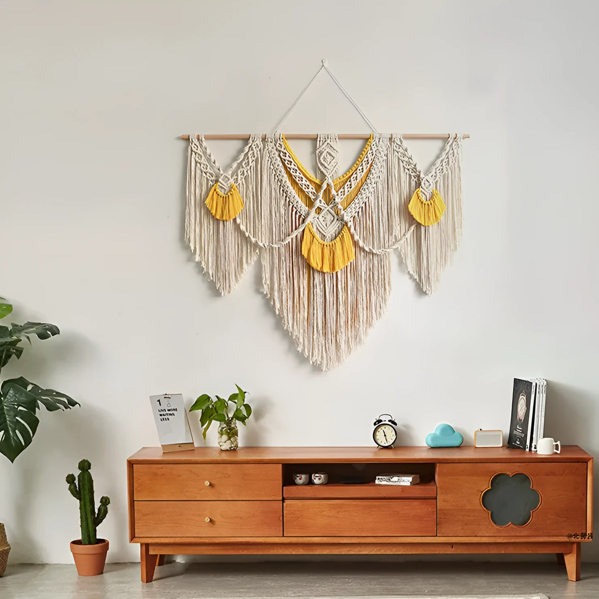 Hand-made woven cotton tapestry rectangular shape 120x95cm creamy-white colour Nordic style
