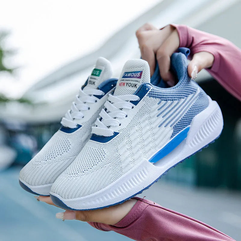 Men's blue casual mesh sports shoes with rounded toe and injection-moulded sole