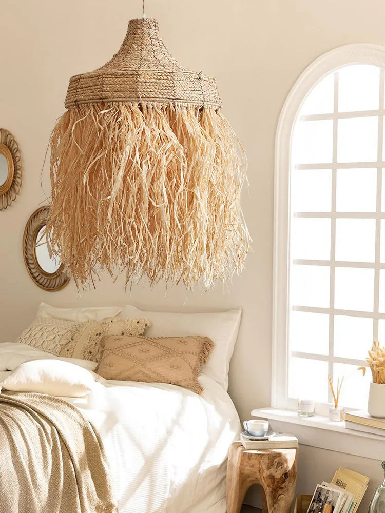 Southeast Asian style pendant lamp with 50cm diameter, made from wild vetch and willow weaving materials