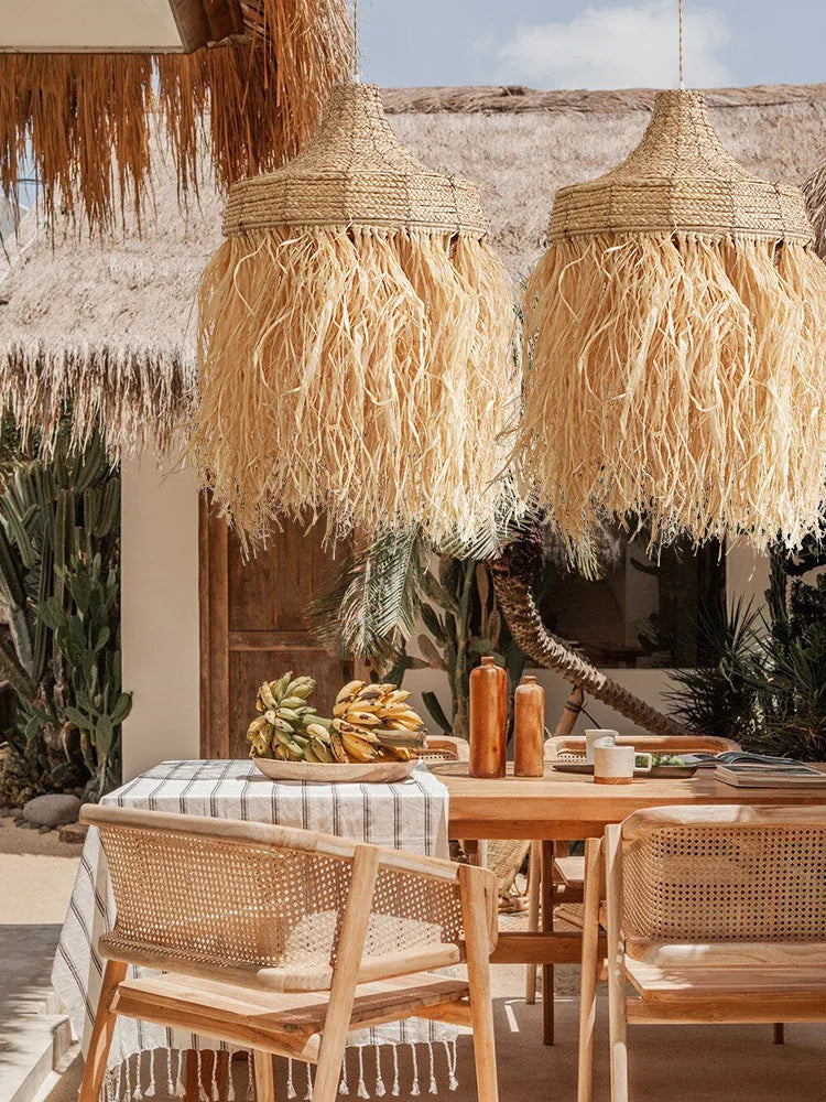 Southeast Asian style pendant lamp with 50cm diameter, made from wild vetch and willow weaving materials