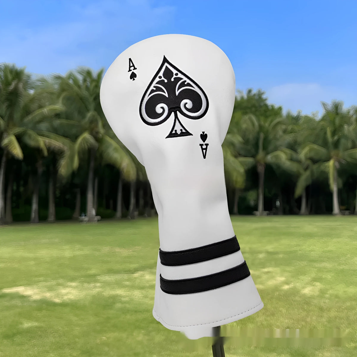 PU golf putter sleeve accessory for club protection during transport