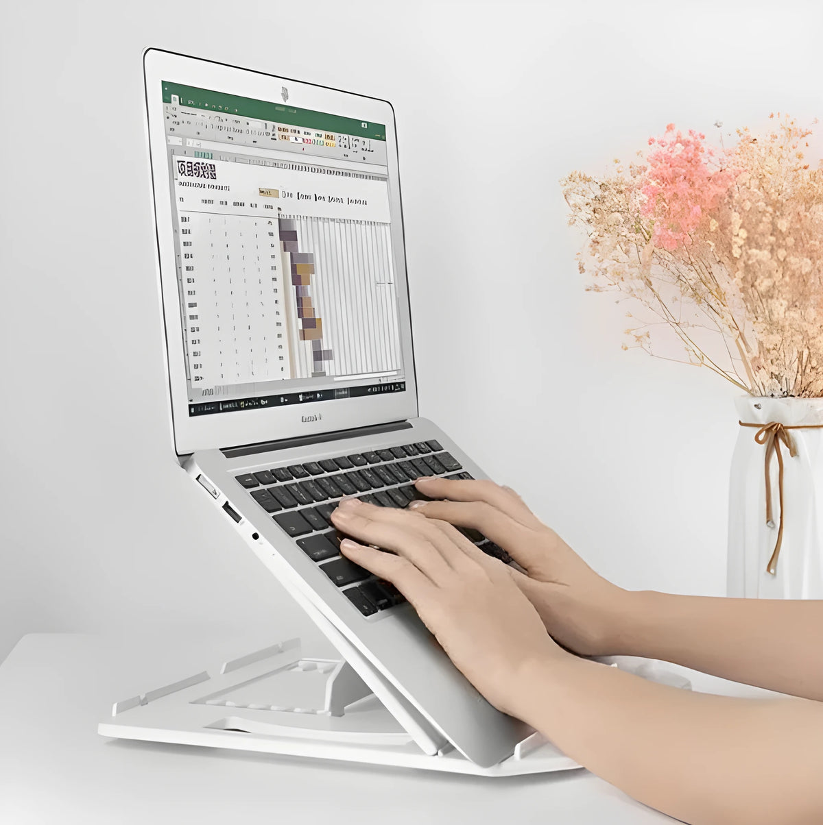 Notebook stand in engineering plastic, 283 x 278 x 22 mm, black or white, with seven adjustable angle positions