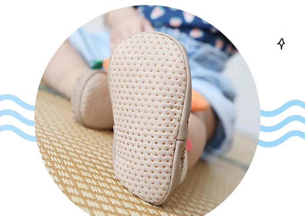 Cotton baby toddler shoes in blue, gray, green, light blue, pink, or yellow, sizes 11cm to 14cm.