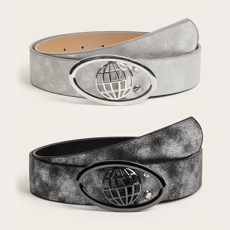 Retro women's wide PU leather belt with a large oval alloy buckle in grey white colour.