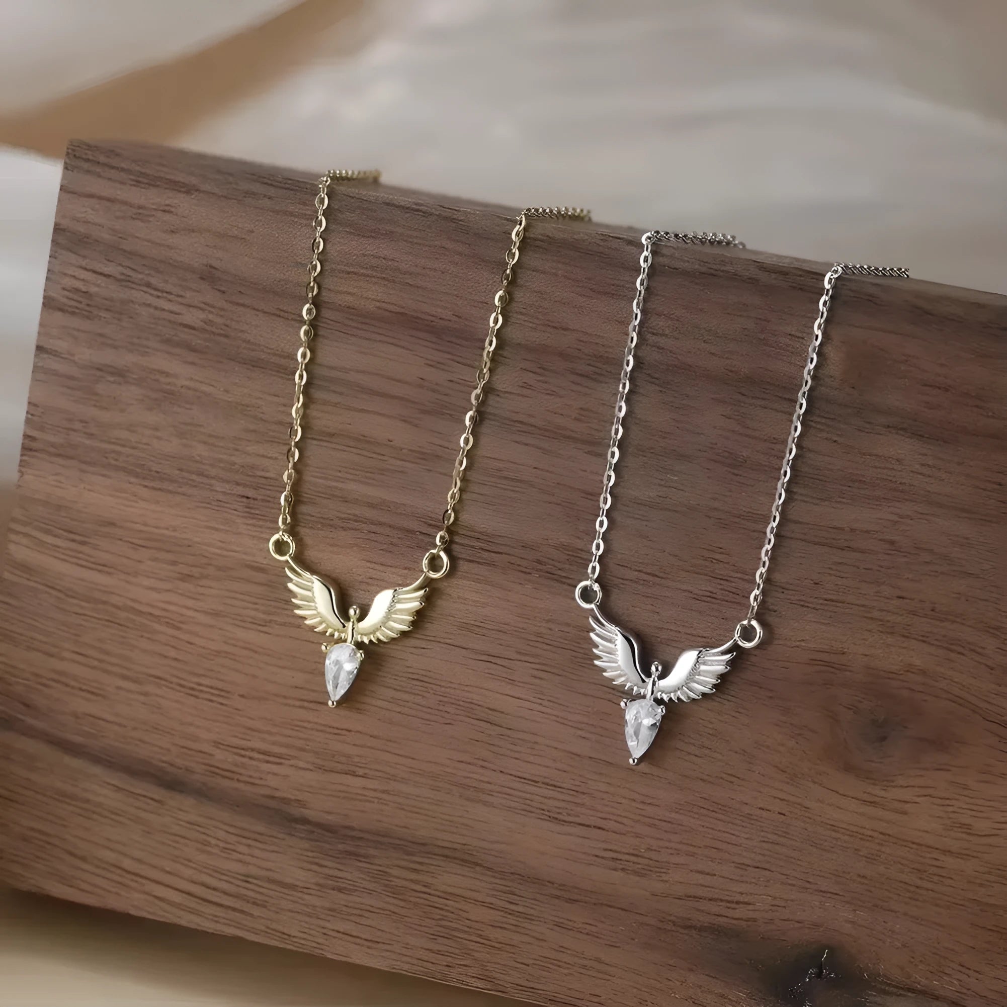 925 sterling silver eagle pendant necklace on an adjustable O-ring chain