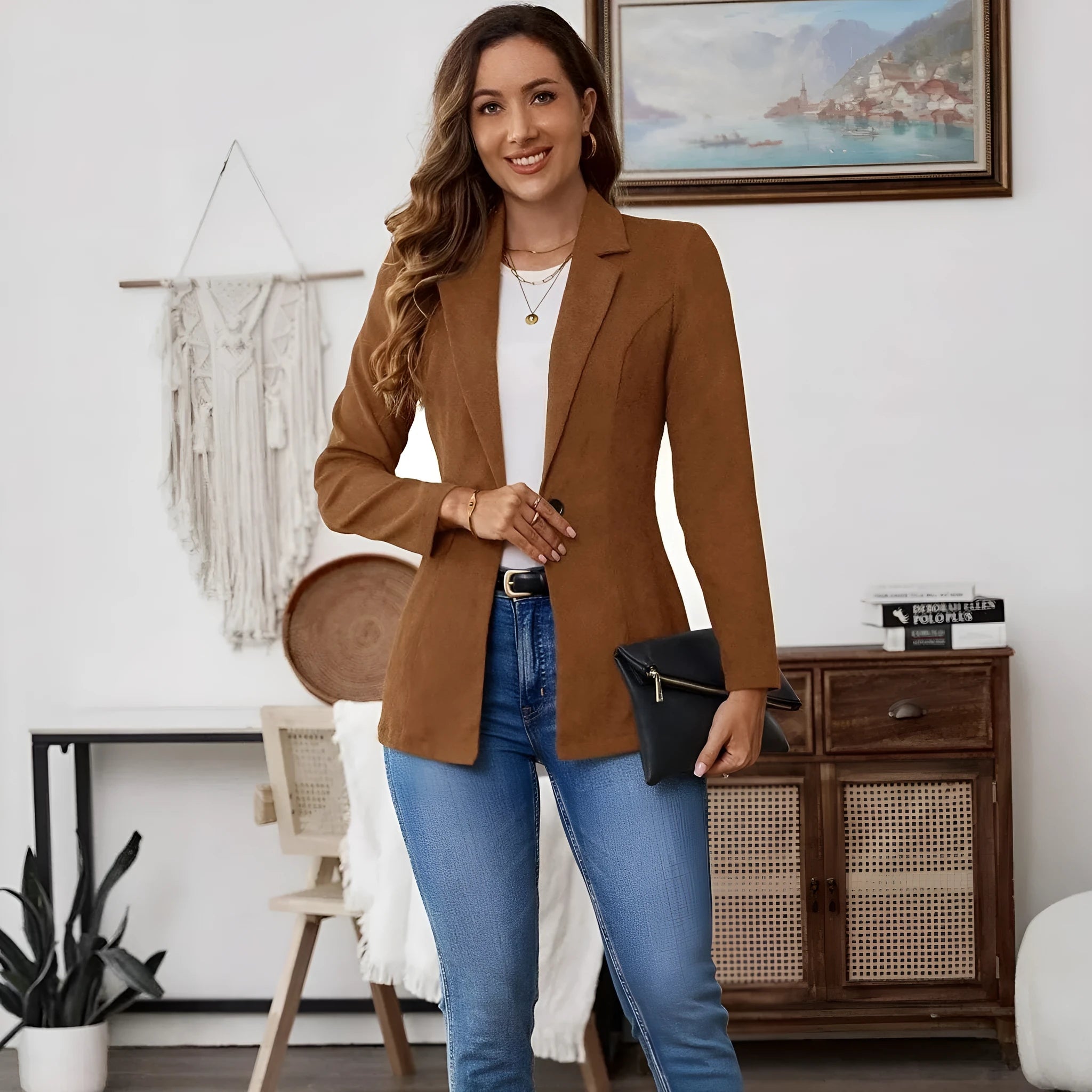 Brown men's single-breasted suit jacket with lapel collar and long sleeves.