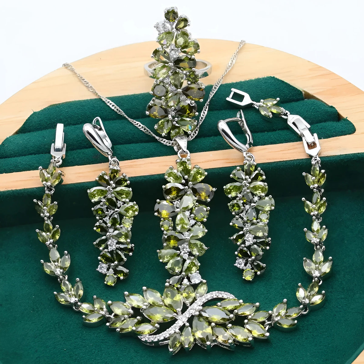 Retro copper alloy jewelry set with zircon floral pattern in olive and purple colors