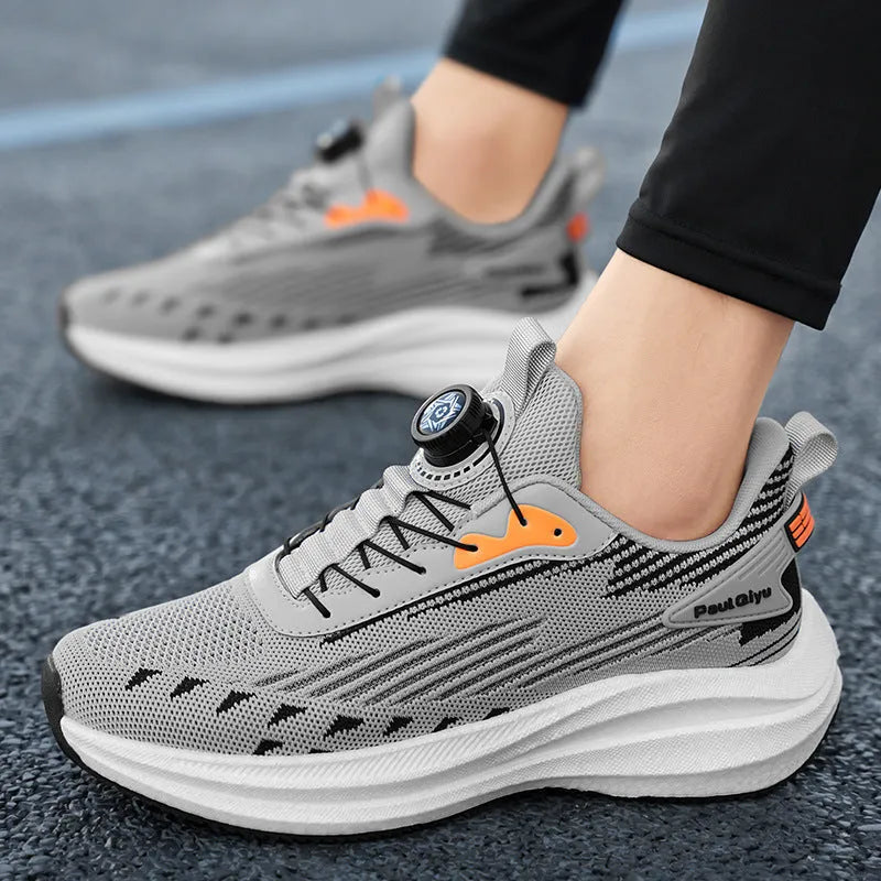 Men's black running shoes with rotating buckle fastening and Fly-knit mesh upper on TPU sole