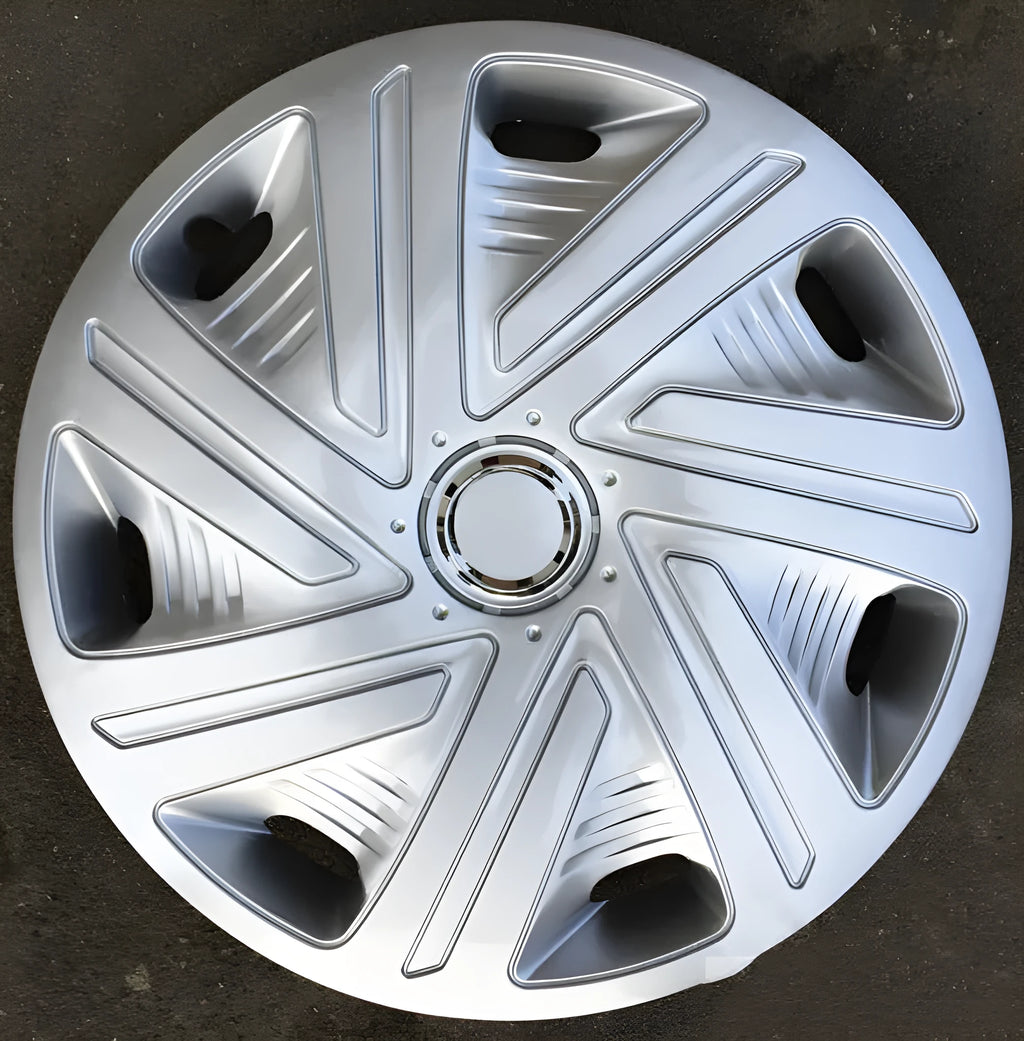 Universal ABS plastic wheel hub cover in silver finish for 15-inch car wheel.