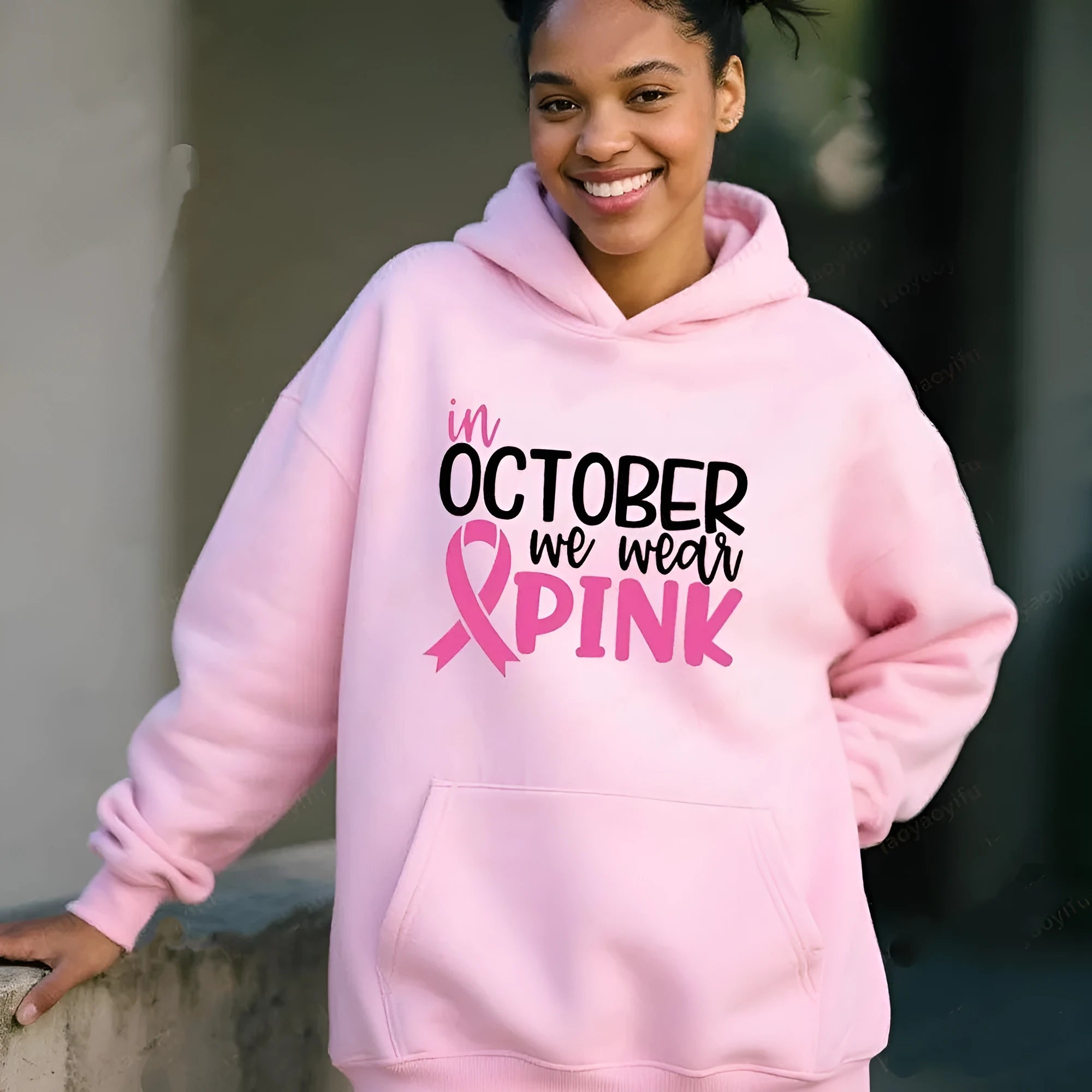 Retro art pattern hoodie sweatshirt with side pockets in street fashion style