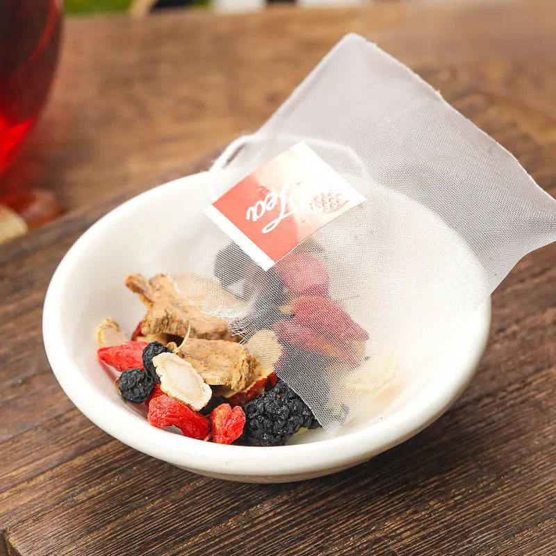 Box of Ginseng Black Wolfberry Tea containing 40 individual 5g tea bags.