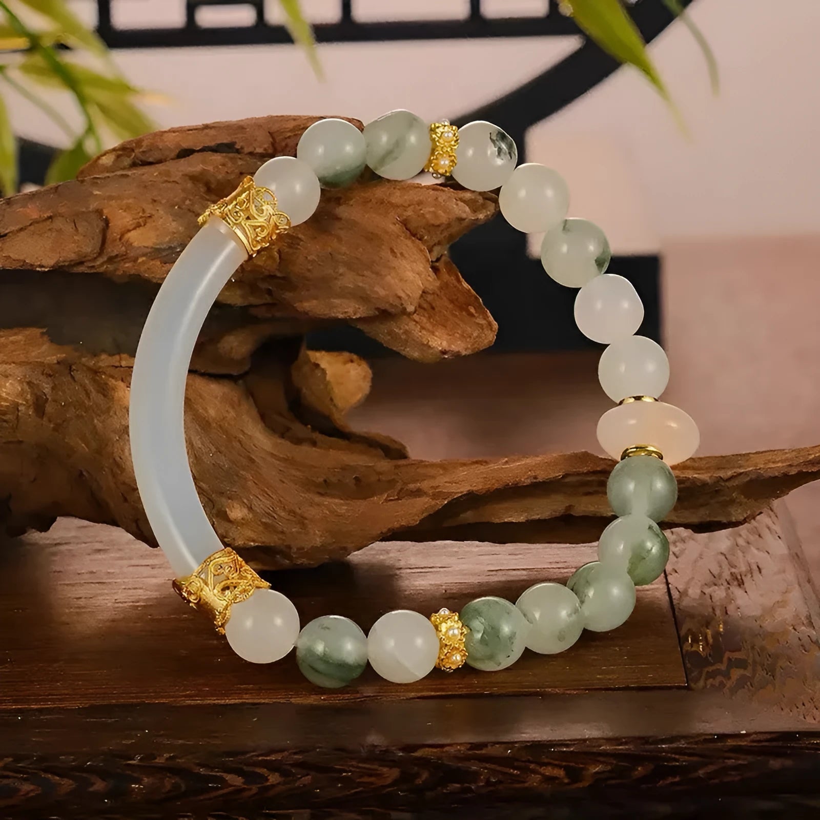 Emerald Green Tian Shan Cui women's bracelet with round beads in a Chinese national style.