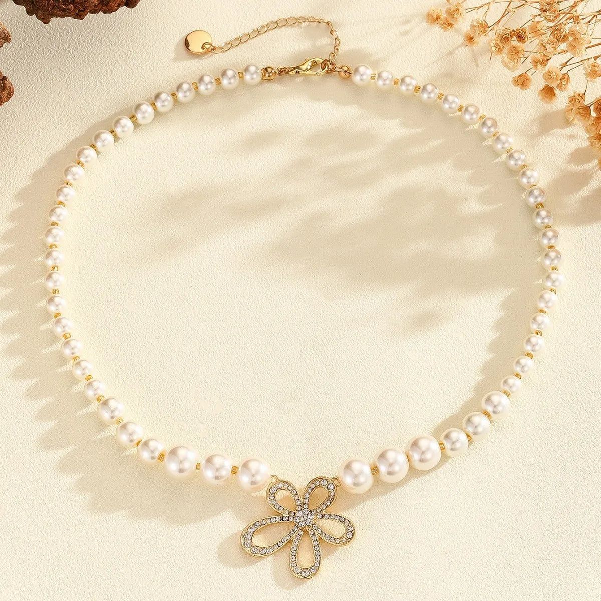 French romantic flower pendant necklace with adjustable chain and floral charm in style option 1