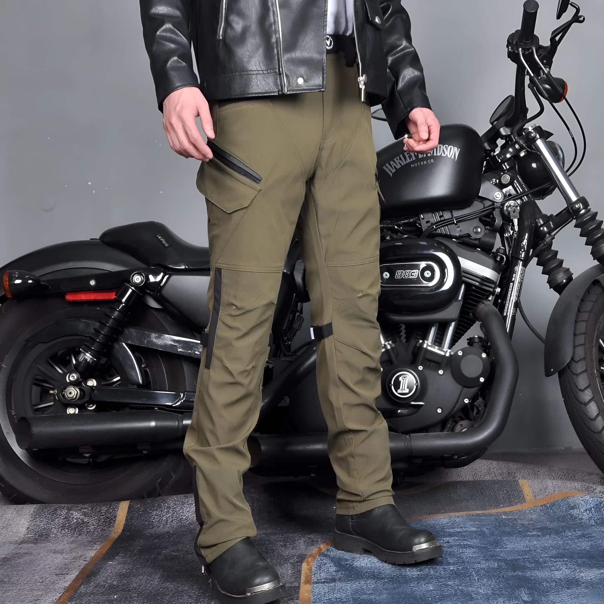 Motorcycle waterproof cycling trousers with belt and protective gear in black or green colour options