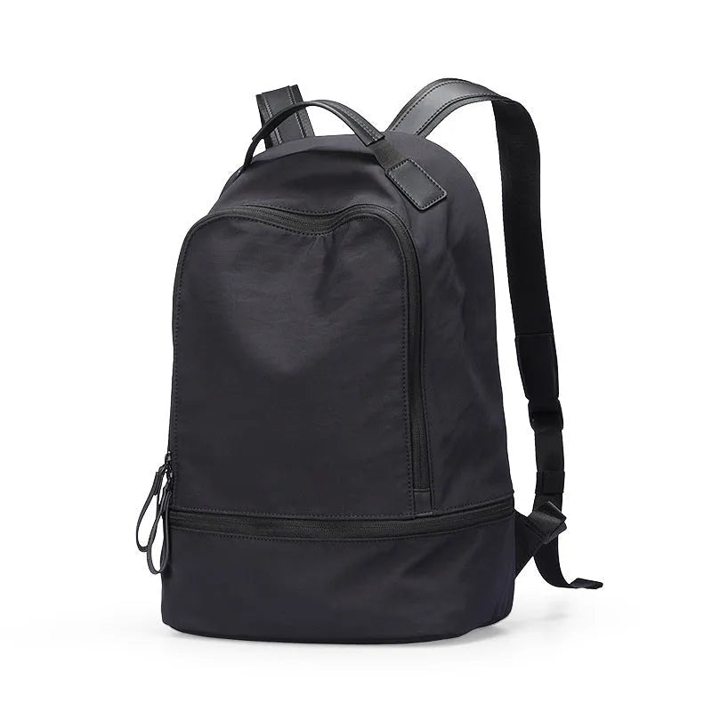 Marco Leideng solid colour ultra-light Oxford cloth backpack with 20L capacity.