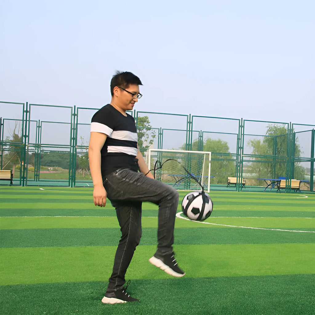 Black football juggling belt with 2 metre rope for solo training drills