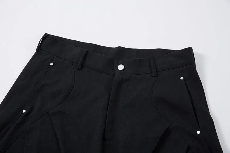 Men's black pleated machete casual trousers with loose-fitting wide-leg design