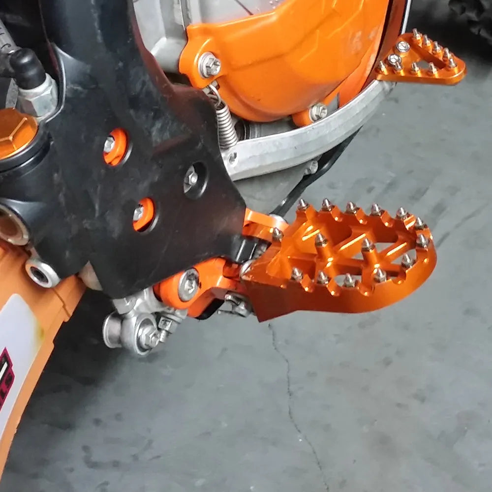 KTM motocross foot pedal in orange or blue, aluminium alloy off-road motorcycle modification part