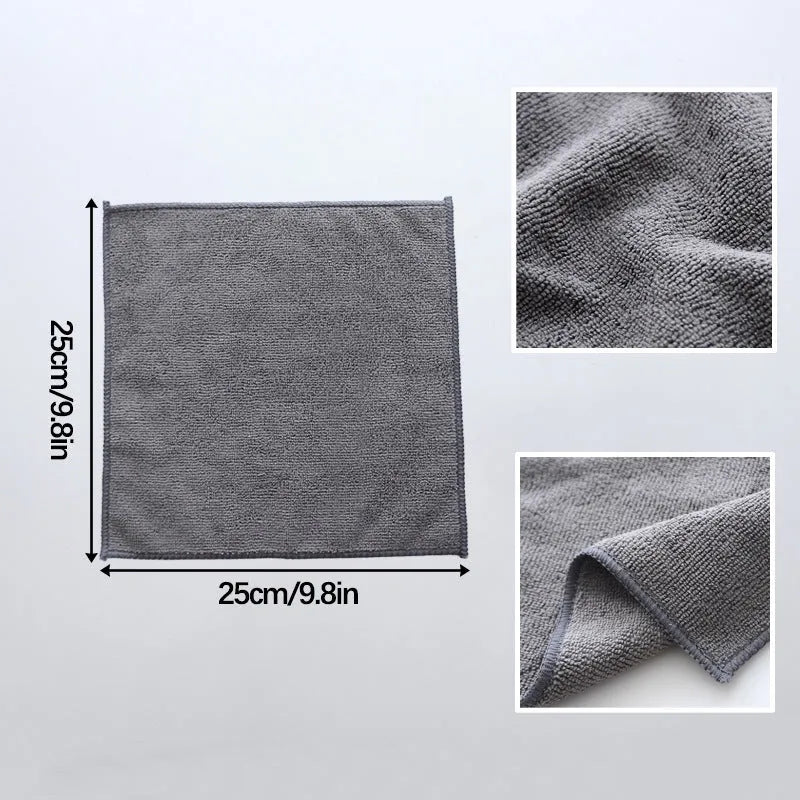 Grey square microfiber kitchen cleaning cloth for oilproof decontamination.