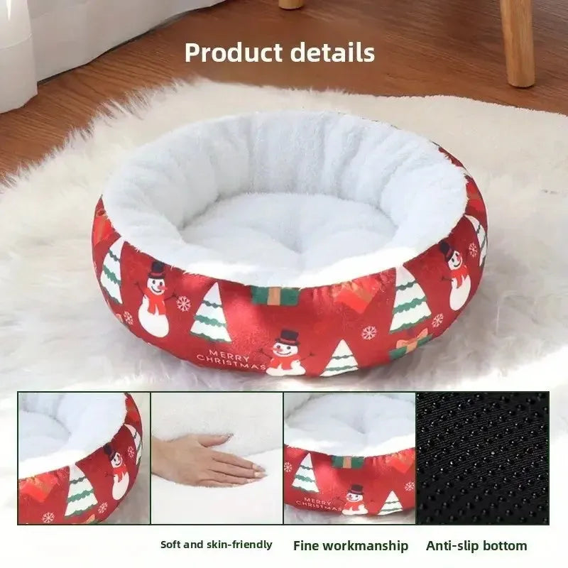 Christmas pet bed in red or green with flannel and Arctic fleece, sizes S M L for small dogs and cats