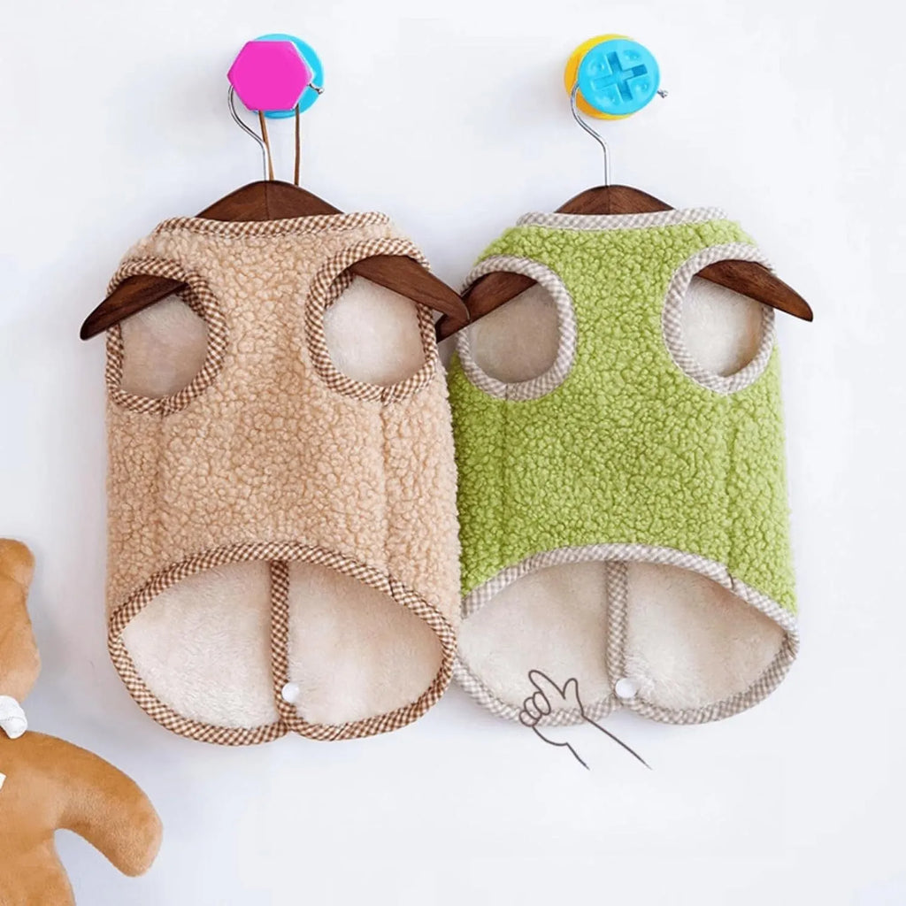 Green thickened coral fleece dog sweatshirt vest with leash ring for small pets