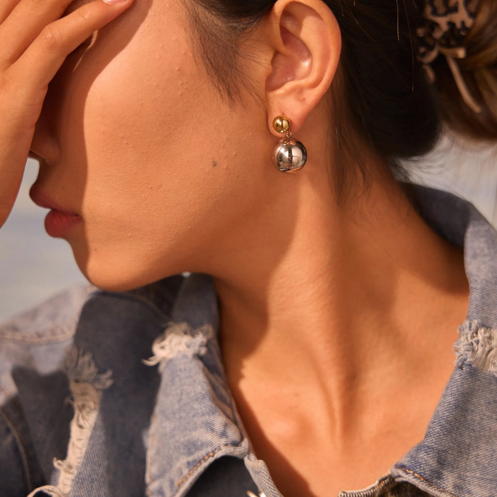 Round bead stainless steel colour-block ear studs with geometric design and 18K electroplating