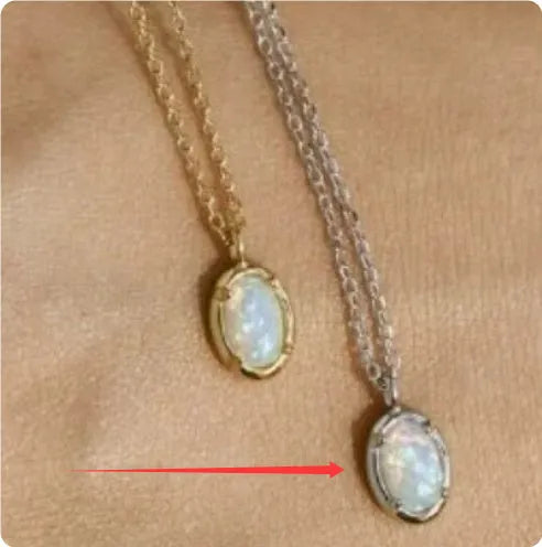 Geometric oval pendant necklace with jelly opal stones in 925 silver with gold plating