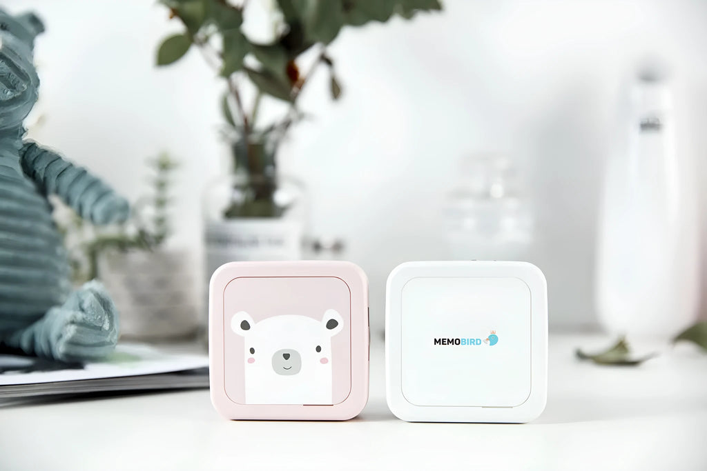 Thermal pocket portable Bluetooth printer 79x79x40mm 185g 900mAh in Pink or White