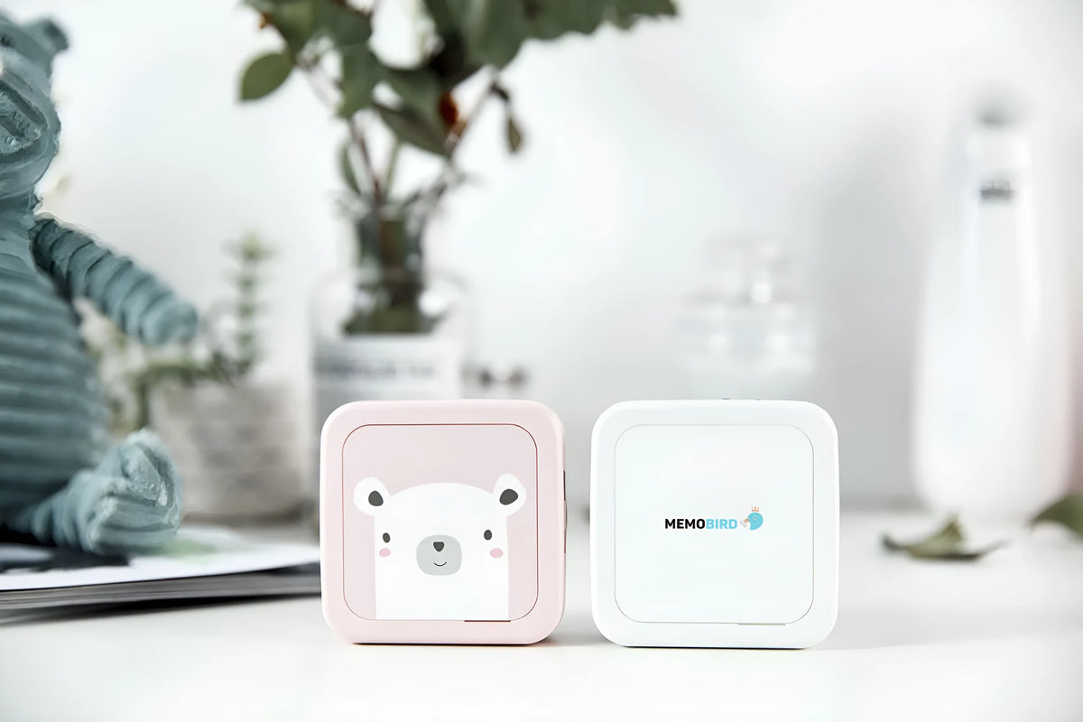 Thermal pocket portable Bluetooth printer 79x79x40mm 185g 900mAh in Pink or White