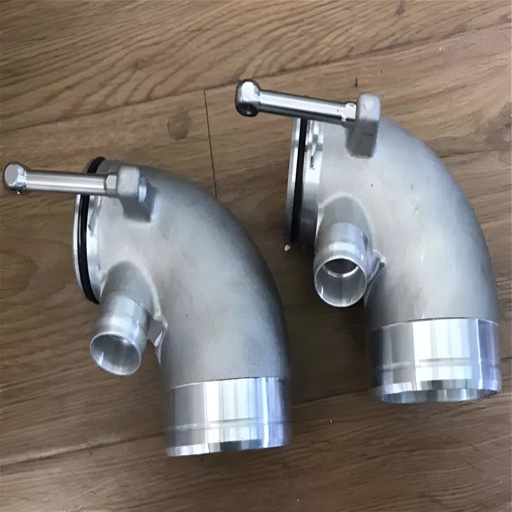 Aluminium alloy 90-degree turbine tube elbow for lateral engine turbo systems