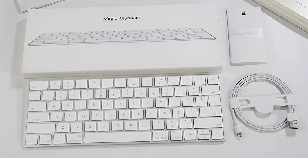 White Apple G6 Bluetooth wireless keyboard with ultra-thin metal construction and multimedia keys