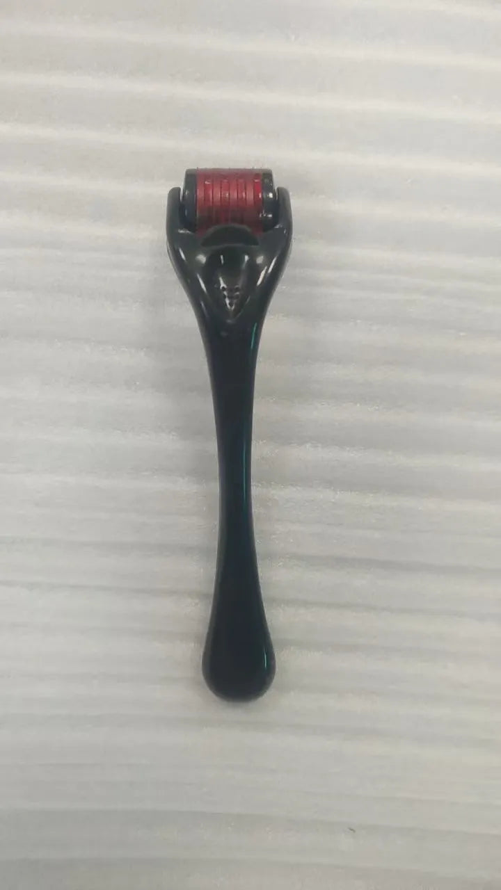 540 Micro Needle Roller device with mechanical font size display showing needle specification