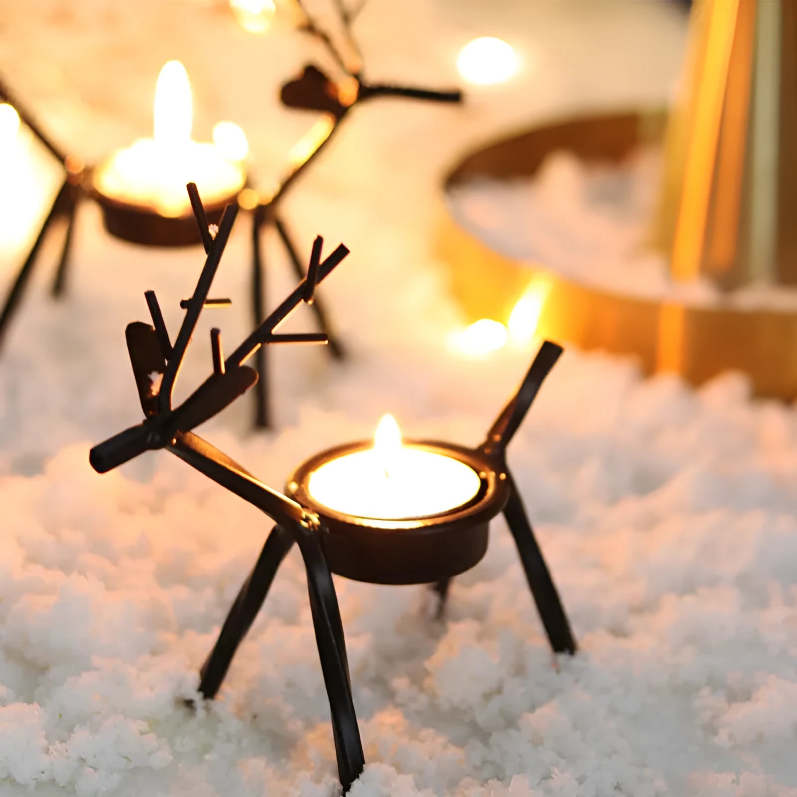 Black iron Christmas deer candlestick holder with creative elk bracket design for festive decoration