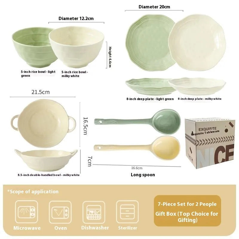 Solid colour modern ceramic tableware set with seven pieces in a gift box.