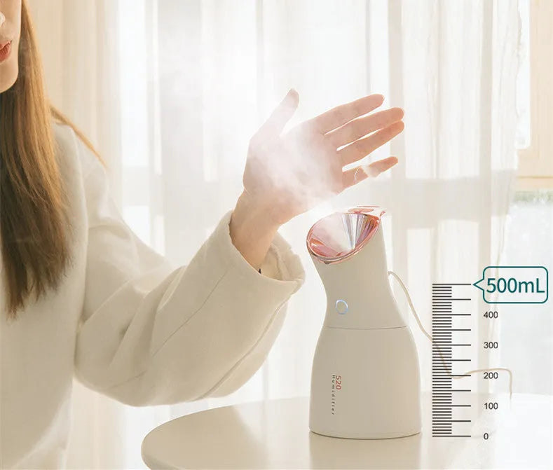 Large capacity 520 beauty humidifier in pink, red, or blue, plastic desktop unit measuring 107mm x 99mm x 196mm