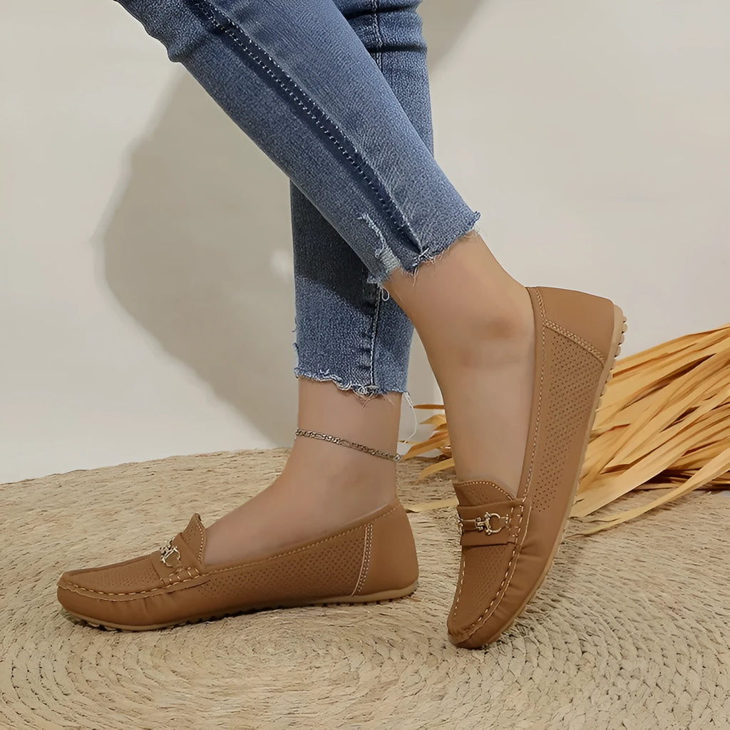 Women's solid colour flat casual shoes with artificial PU upper, shown in khaki.