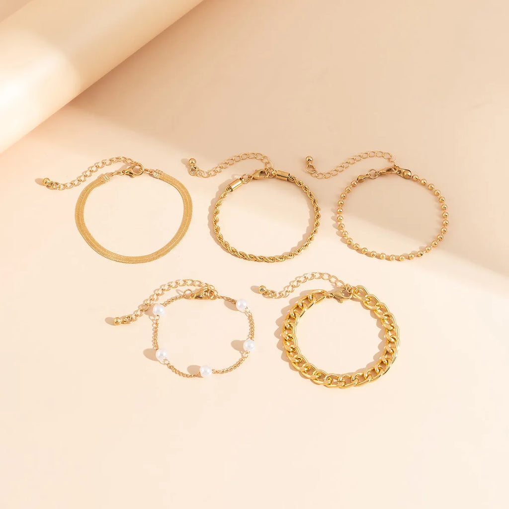 Retro pearl chain beaded bracelet set in gold and white K alloy with heart shape, 3 or 4 pieces