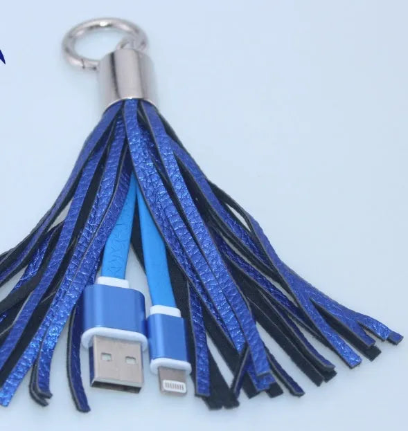 Tassel keychain data cable, 15cm, leather and metal, for iPhone, in Apple black or white