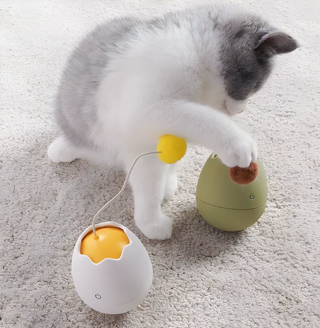 Interactive cat knot toy made from ABS and cotton ball, 7x7x9cm, in green, pink or white