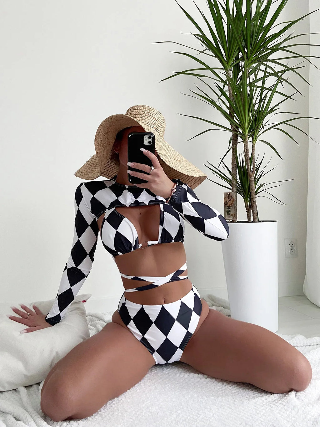 Ladies three-piece long sleeve bikini swimsuit with plaid pattern in polyester fabric