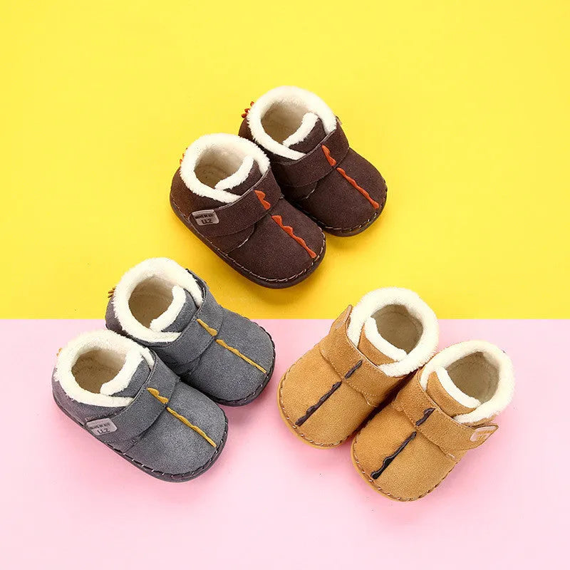 Children's winter cotton shoes with fleece lining and Velcro, in dark brown, grey, and camel.